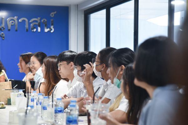 โรงเรียนปรีชานุศาสน์